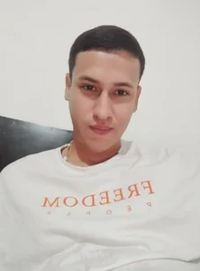 Joey_Millss That´s me - {count, plural, one {תמונה אחת} two {שתי תמונות} many {# תמונות} other {# תמונות}}