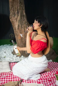 chloe_watson_ a nice day for a picnic 🎆 صورة واحدة|chloe_watson_ a nice day for a picnic 🎆 صورتان|chloe_watson_ a nice day for a picnic 🎆  4 صور|chloe_watson_ a nice day for a picnic 🎆  4 صورة