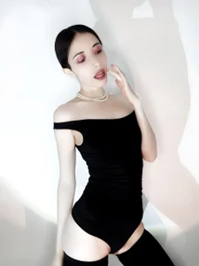 Stay still… eyes on me… and breathe. de Edranah Foto 2