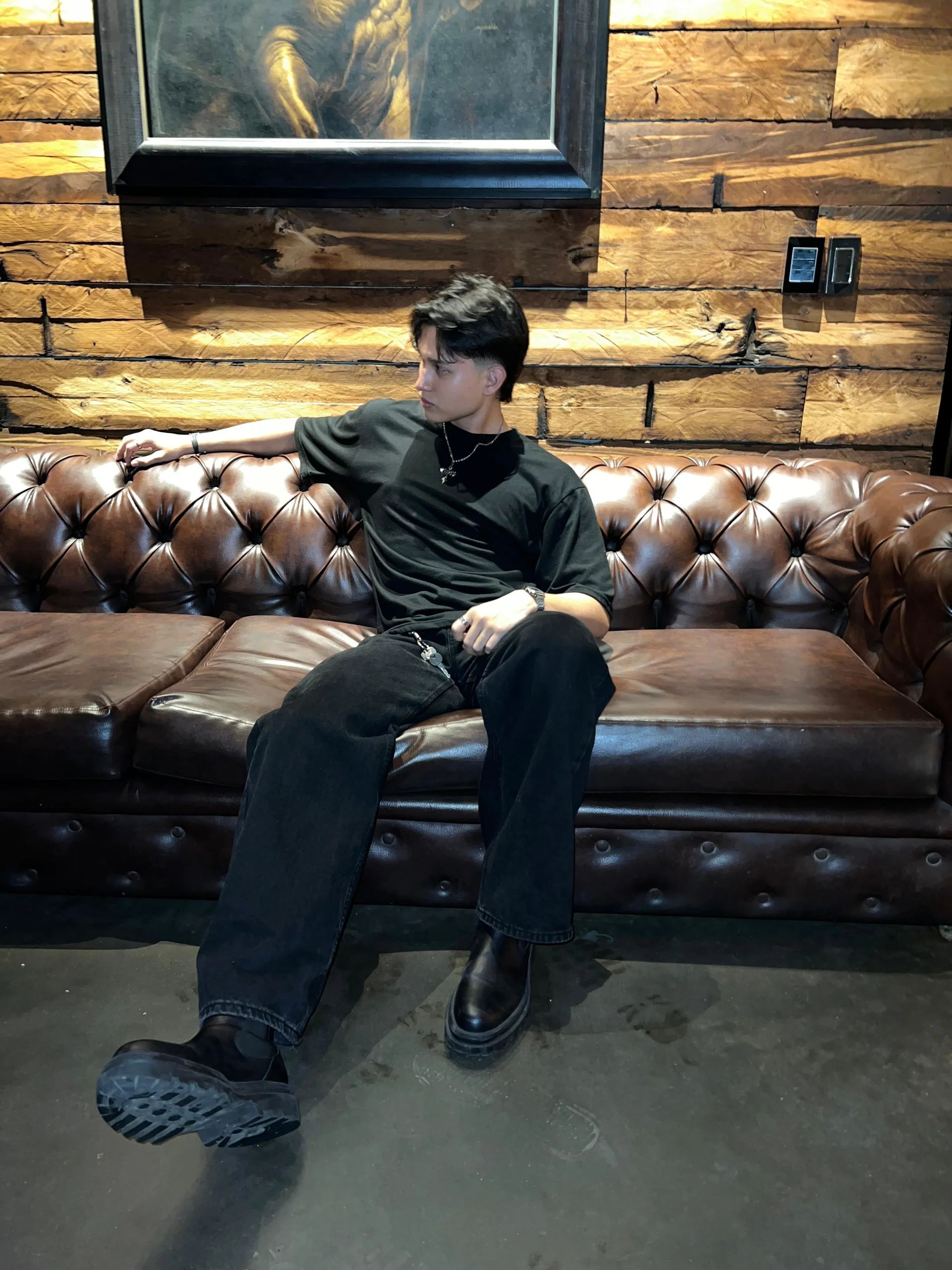 TeddyBear_07のwearing blackの枚の写真