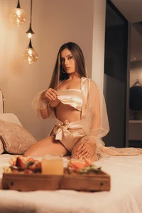 BiancaPierce 💎 Silken Dreams 💎 Pic 2