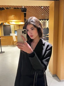 Amelia_bru: Public ( 2 фото)