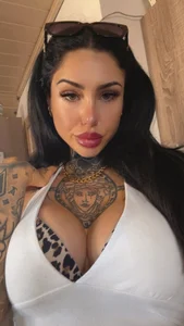 Fiona_inked Public Εικόνα 4