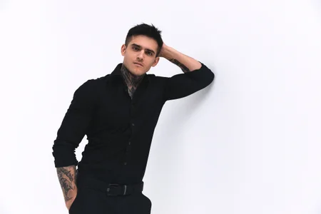 CarterColeのPublicの 8枚の写真