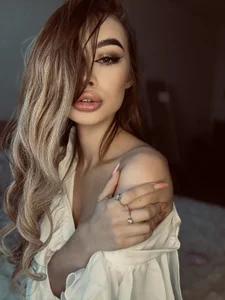 DianaRizz 🫦 Εικόνα 3