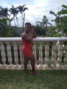 DiamondAss18's XXX naaktfoto('s) 2