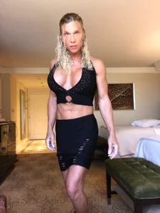 ChrisTinaBruce Public  5টি ছবি