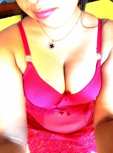 Fiona_Girl Public صورة واحدة|Fiona_Girl Public صورتان|Fiona_Girl Public  صور|Fiona_Girl Public  صورة