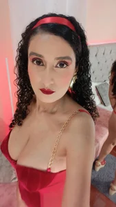 Holyjacky_: Lady in Red ( фото)