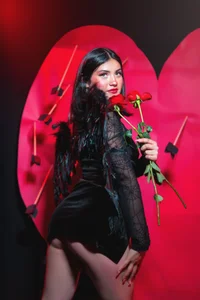 Brandy_collinssShall we celebrate Valentine's Day together?图片 3