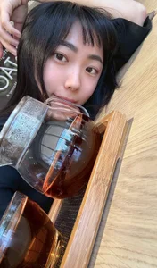 Public od tw_nana520  7 snímek