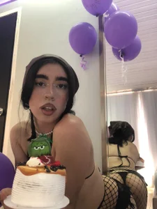 Julieta_De_Los_Angeles It's my Birthday! Pic 6