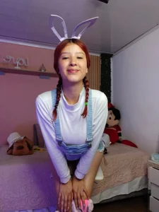 Sofi_cutiee “I am your favorite doubt.” 🌸 Pic 2