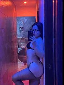 Zdjęcia alanaof1 💦💦:  3