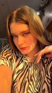 JessicaJewells Shall we play? Bilde 2