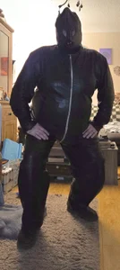 Leatherman63 Gimp outfit  2 снимка