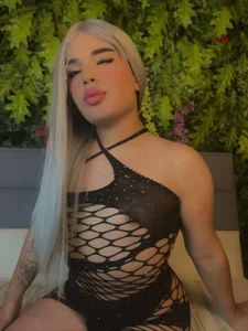 GlossyBratz FOR YOU Pic 2