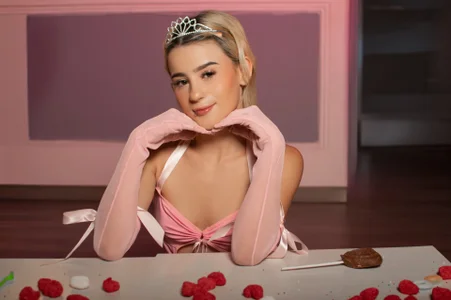 ChloeLaurentt Sweet Chapter Pic 4