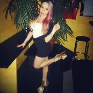 SexyKimberly1 Public Pic 6