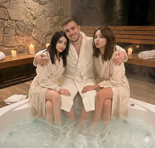 jumpingmodelsPublic Bild 6