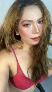 Lucyloore Public Foto 3