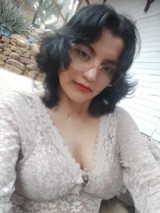 sienna_elara Public টি ছবি