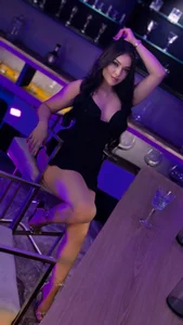 IvyJonesX Elegance and sensuality Pic 3