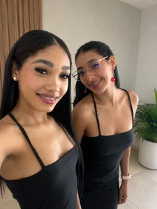 skinny_sisters Public Foto
