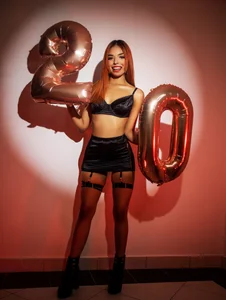 Emmily_Savage My happy Birthday Hình