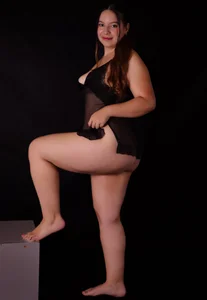 chloe_leroy_ soft on the outside, wild on the inside🔥♥️ Pic