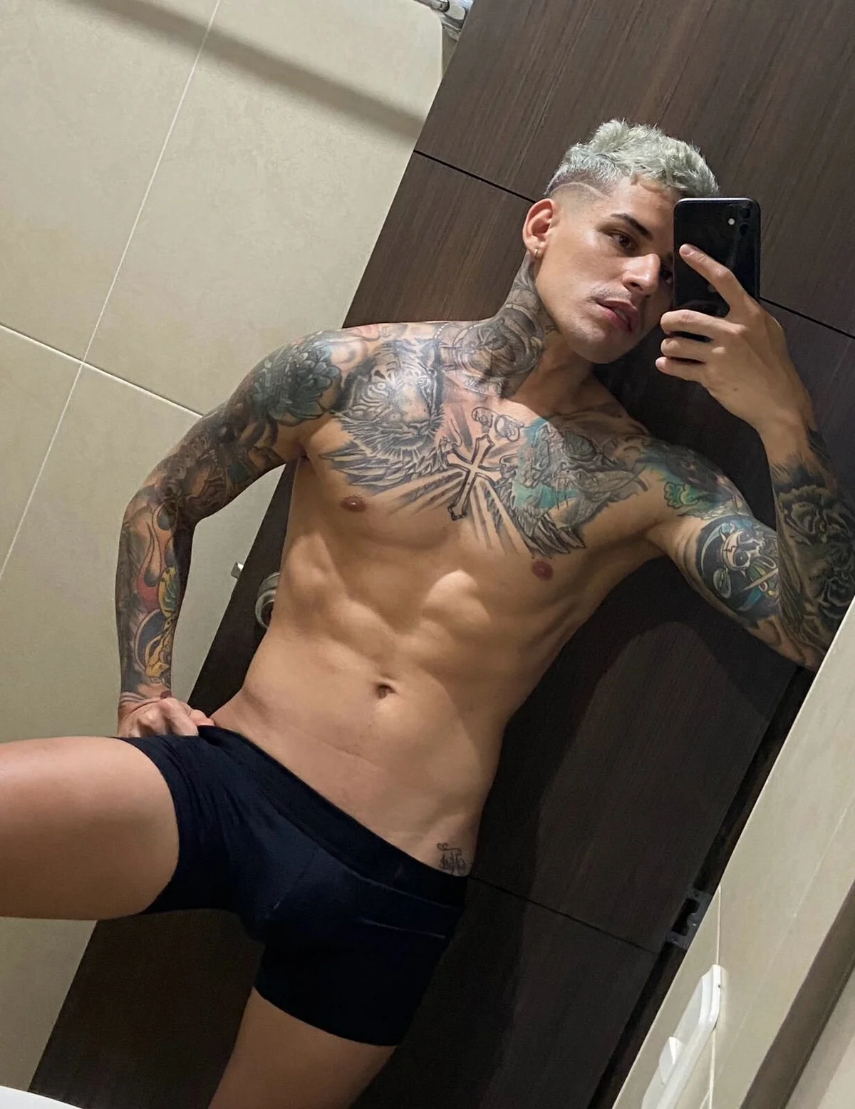  6856 Gambar Sohor Kini trisstann_