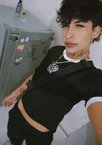 Lamravenyxx Public Pic 2