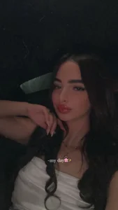 Sophiaqueenoftrs Public зображення 4