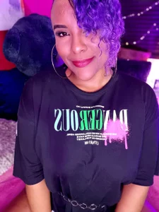 DianaBrownXX A little of myself❤️ Pic 4