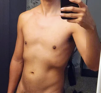 2026 de AdrianVarelaXXX  4 Imagens