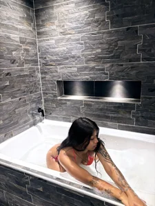 KimTaylorW Fresh & Wet 💦 Immagine  5