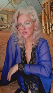 Alyonushkadarling: я в жизни ( фото)