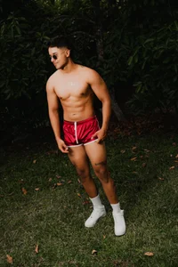 liam_collins21: A very hot day outside ( 5 фото)