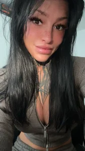 Public od TittenTina  4 snímek