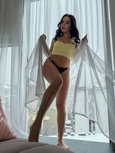 NicolleTores It's getting hot in here 😈👀 Pic 2