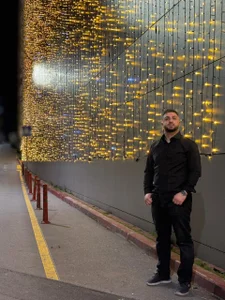 Mertozer01 Public зображення