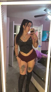 SelenaRamirez Public зображення 4