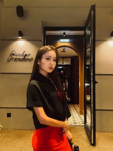 Public od Ur_neighbor_Kira  snímek