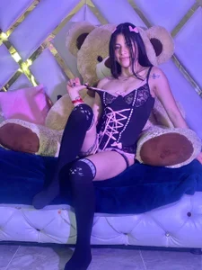 Sasha_Petittewelcome Love图片 3