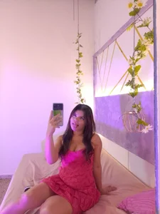 mary_joseph Naugthy in the mirror😈 Pic 8