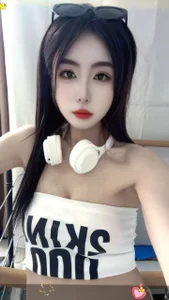 Cute yining baby de XO-001  3 photos