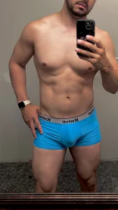 leoBig2 Public Pic 7