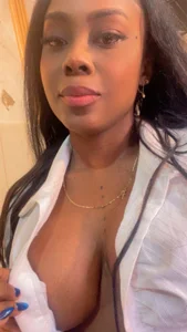 Enjoy my sensual body and perfect curves de Kima1_  8 photos