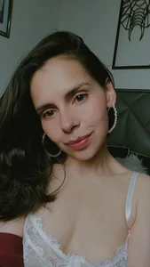 Bianca_Vibe 🤓 รูป 