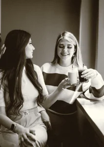 helengilmorMe and Eva forever图片